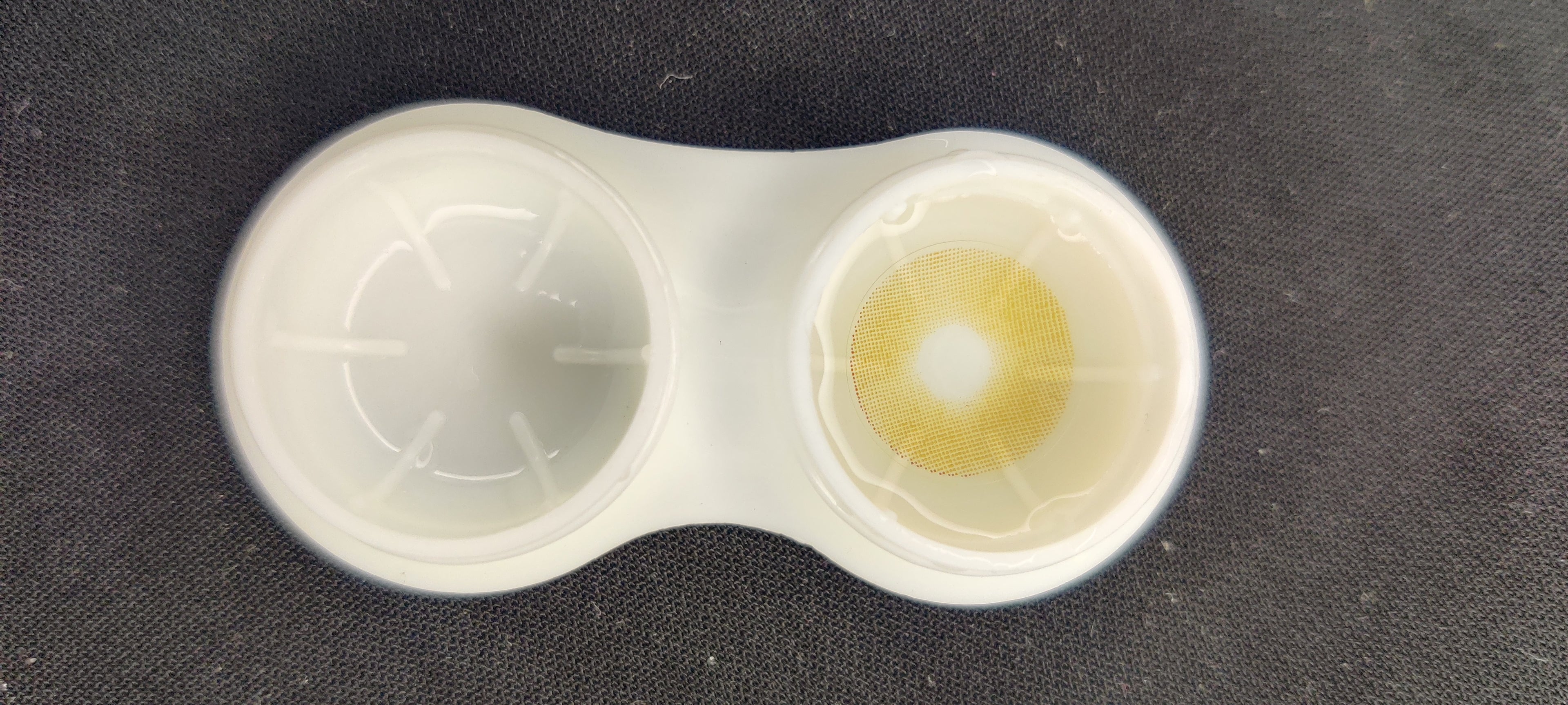 Almond Brown – Soft Natural Brown Contact Lenses